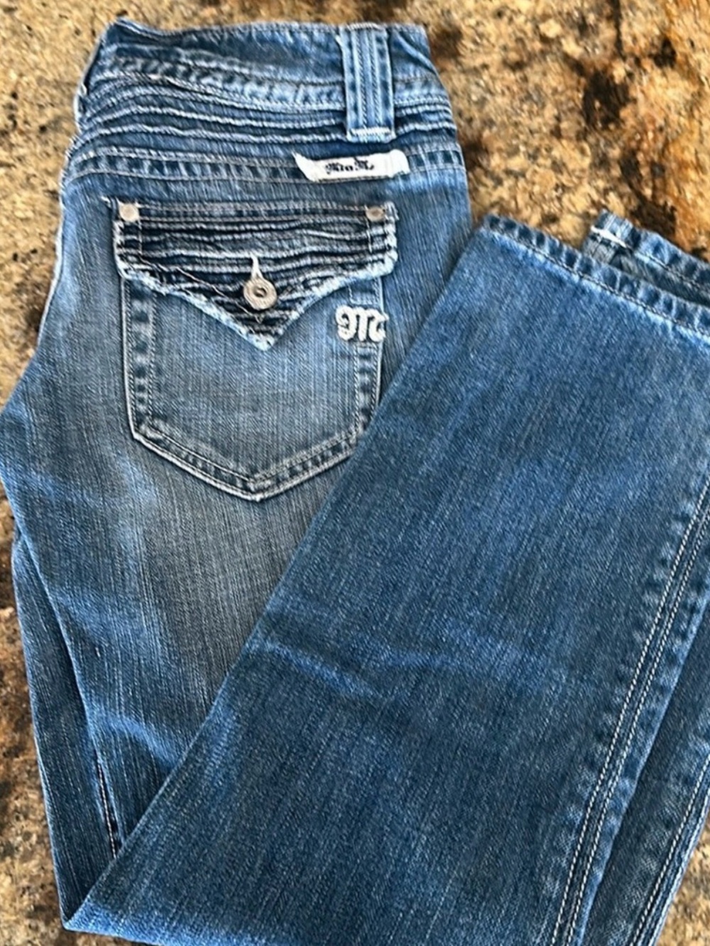 MISS Me Cropped Jeans Style JP4442 Color Lakewood Size 27 (*see note)
